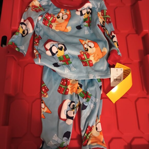 Toddler Boys' 2pc Snuggly Soft Bluey and Presents Christmas Pajama Set Blue 12 M - Picture 2 of 4